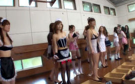Japanese girls are in a modeling show